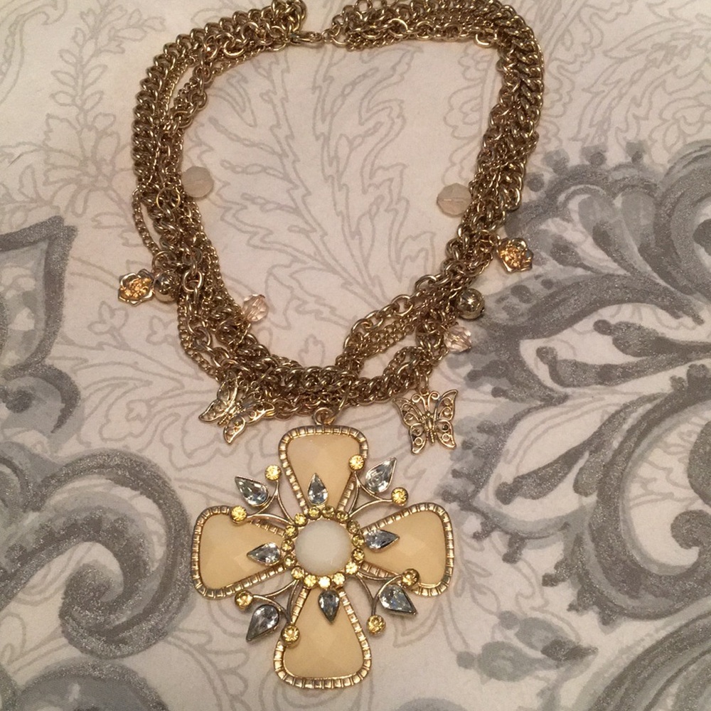 Stunning Necklace